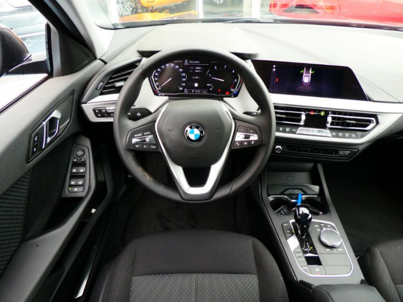 Bmw live cockpit plus